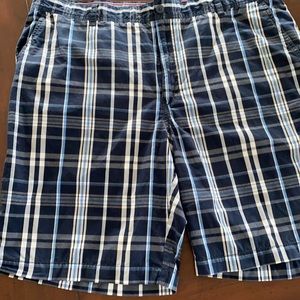 Men’s Izod Madras